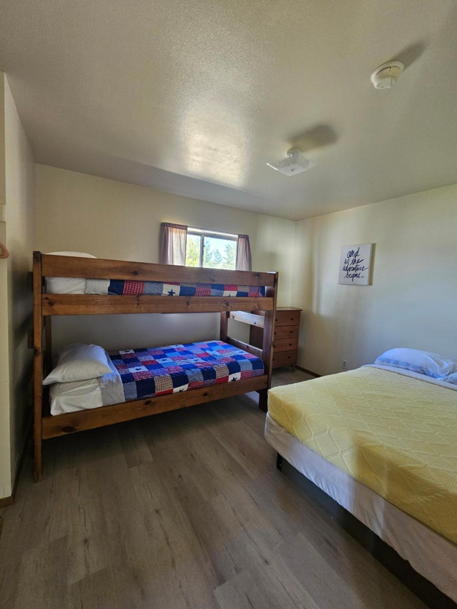 Granite Point Resort Loon Lake Стая снимка